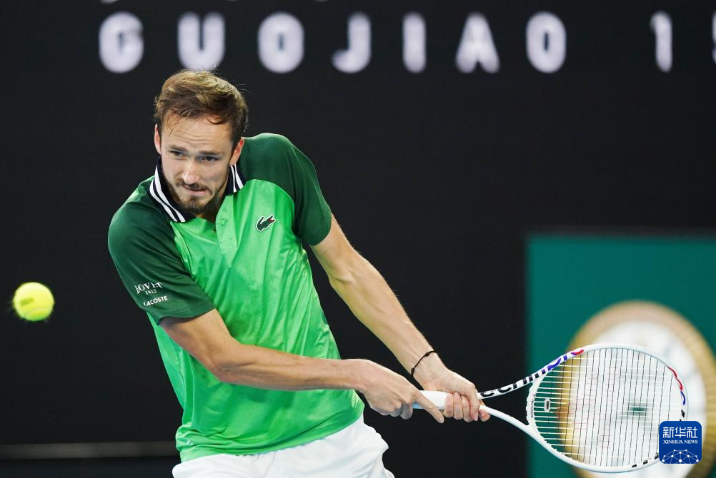 这不仅迫使 这不仅迫使