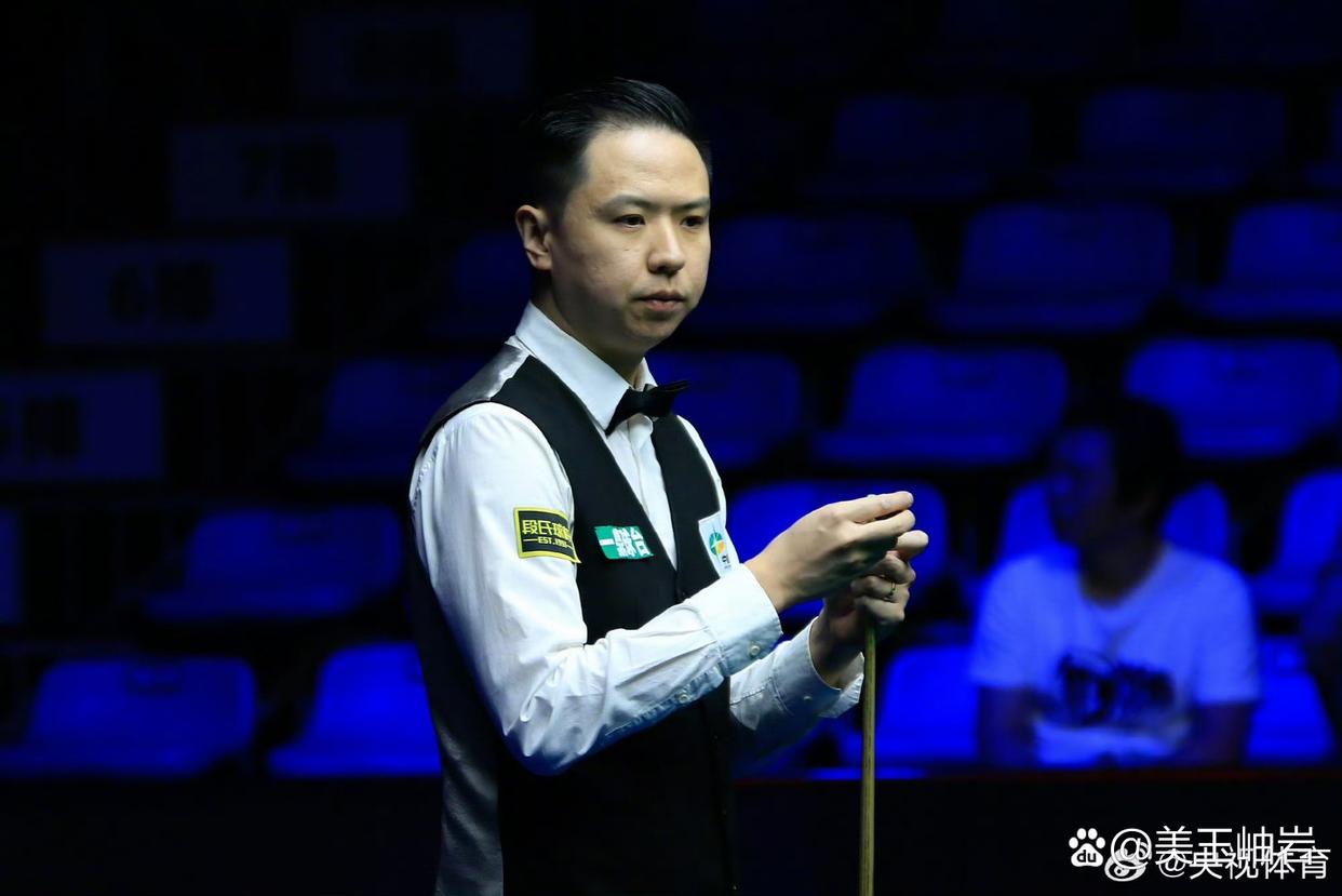 球走向更辉 球走向更辉